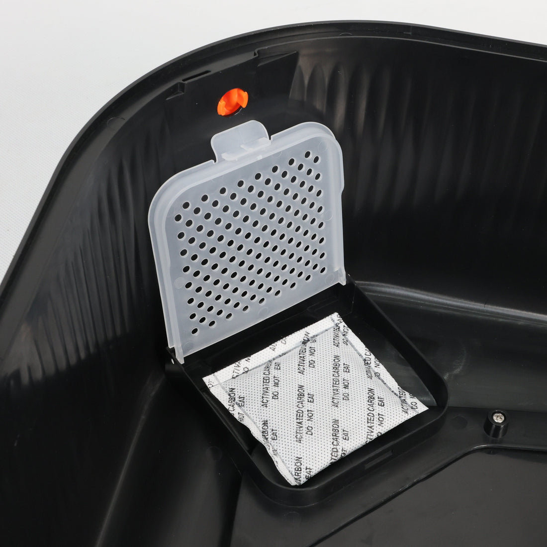 Built-in Carbon Filter