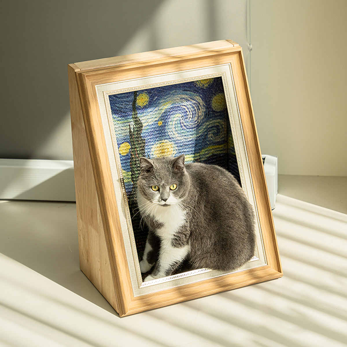 HOOMLET® Wooden Frame Sisal Cat Scratcher